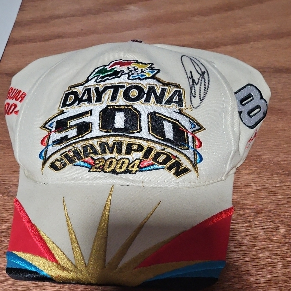 Daytona 500 Champion 2004 Cap